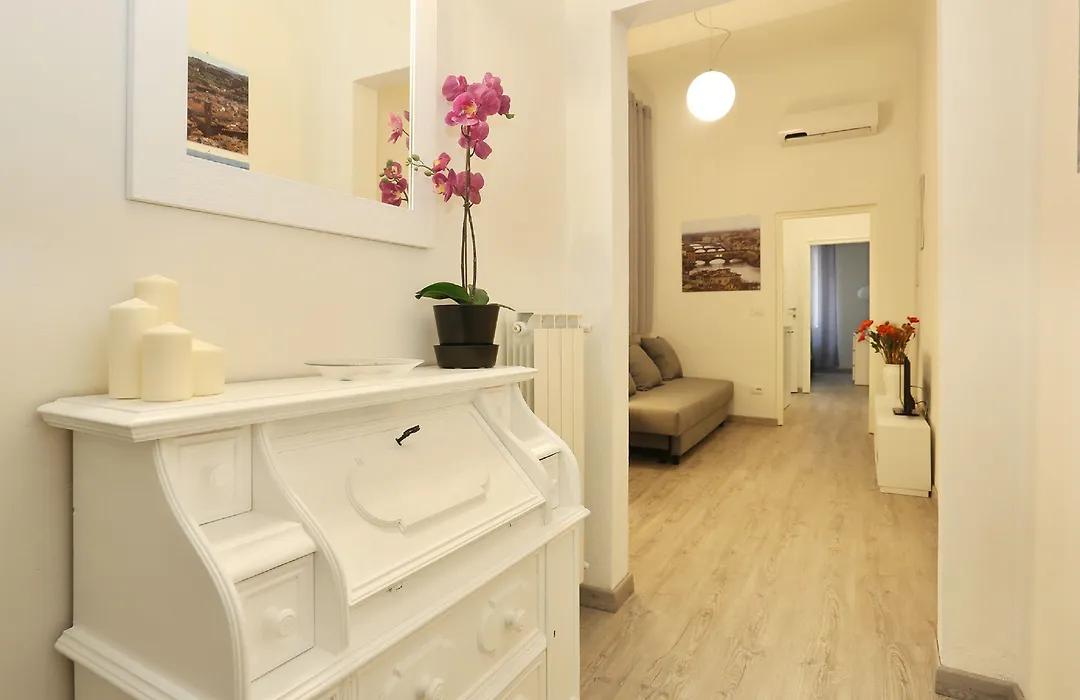 Cristina Suite-1